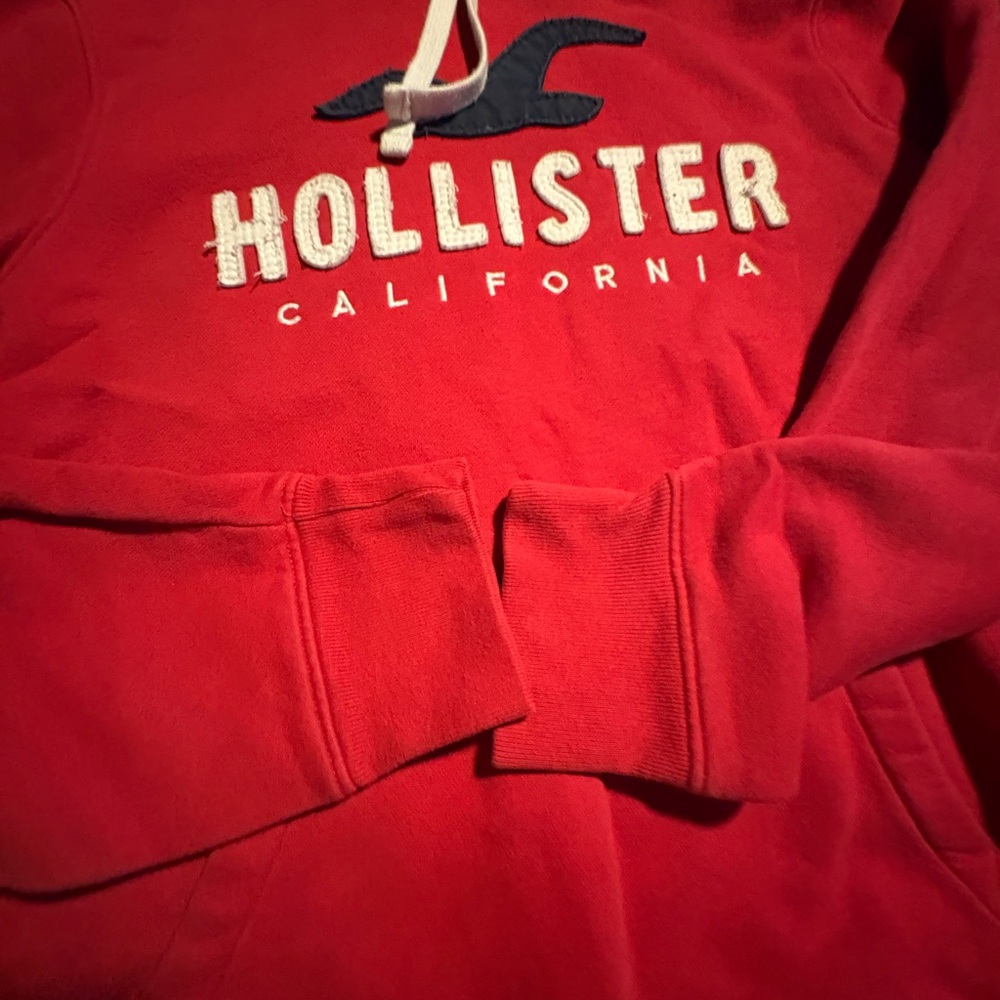 Hollister Red Sweatshirt with hood